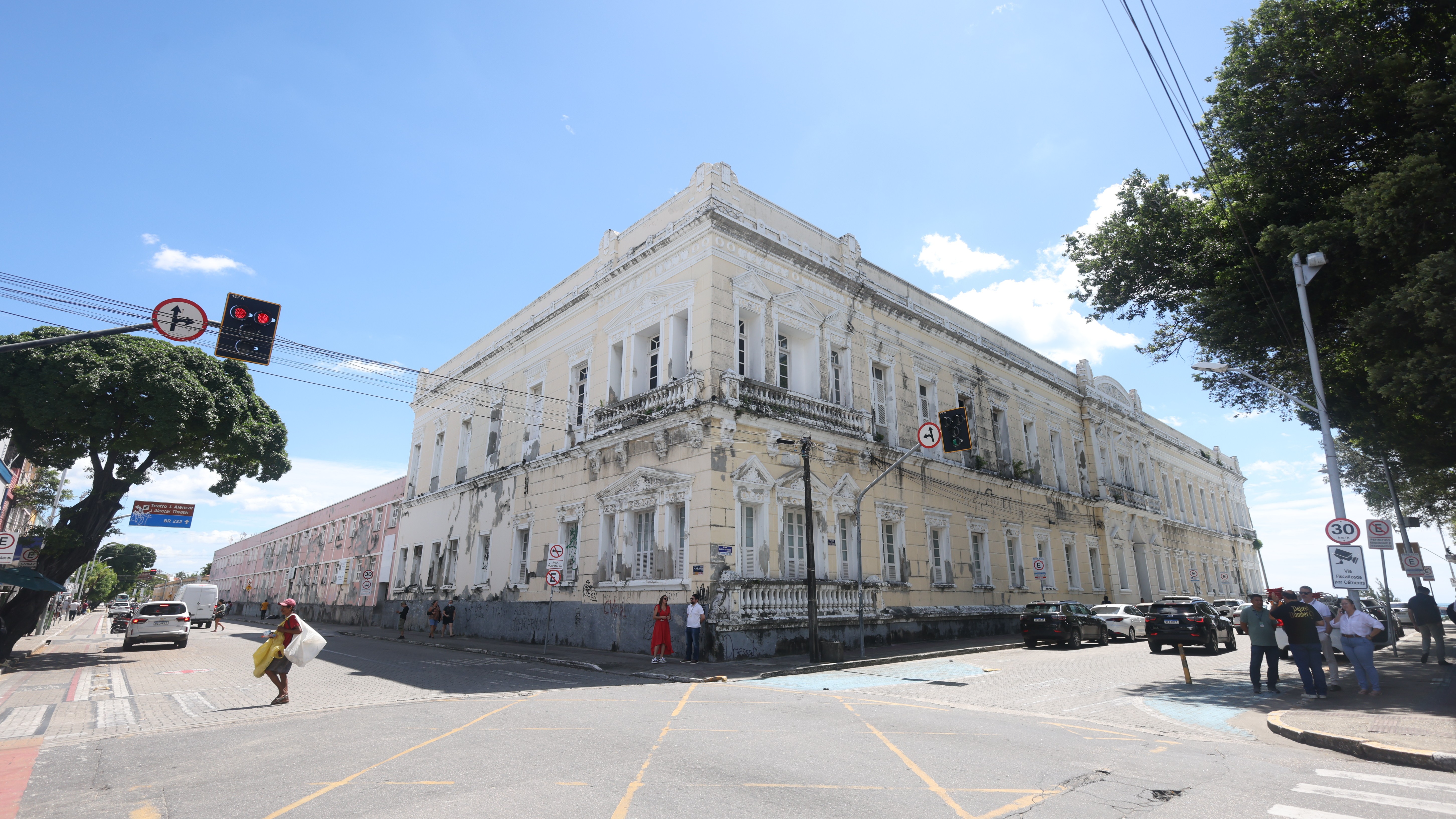 fachada da Santa Casa de Misericórdia